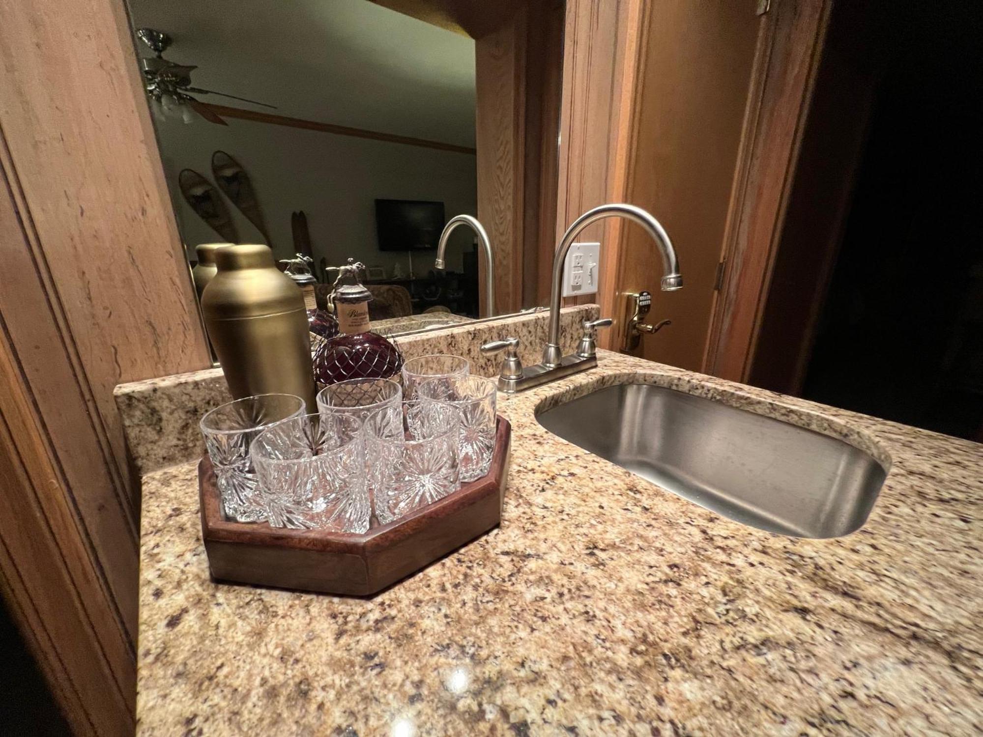 Snowcrest Condo Walking Distance To Slopes Snowshoe Bagian luar foto